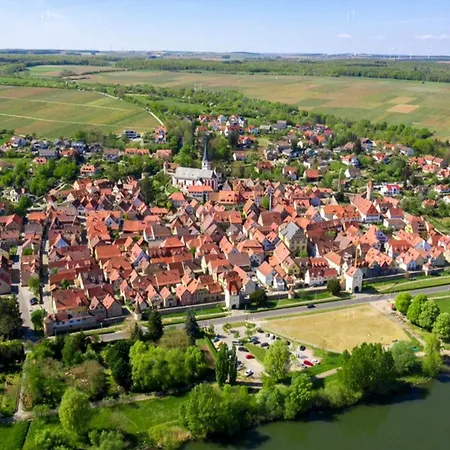 Apartmán Hornig Zwei Terrassen, Parkplatz, Separater Eingang, Xbox, Wlan, Kaffee Sulzfeld am Main